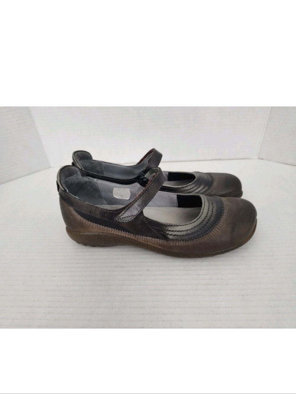 Naot Kirei Mary Jane Distressed Leather Shoes Size 38 US 7 Classic Comfort